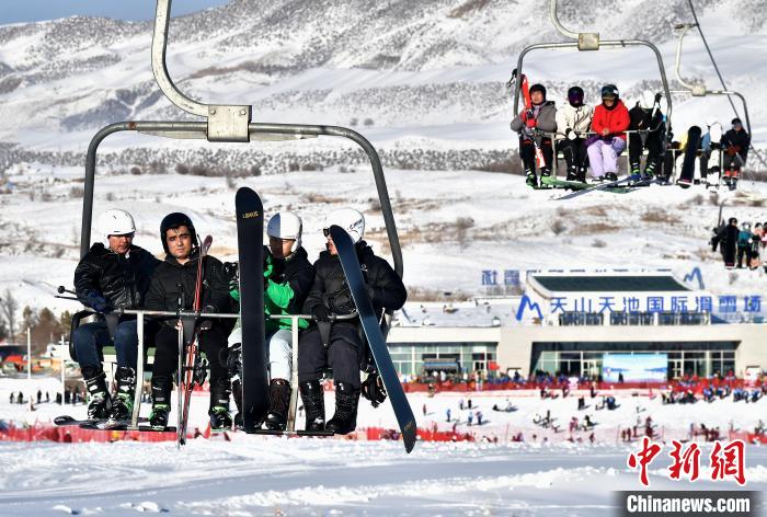 中国冰雪运动在传承中续写新章